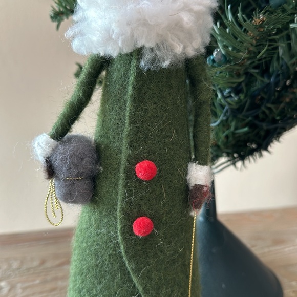 Wool Felt Santa w/Red Hat - Picture 3 of 13